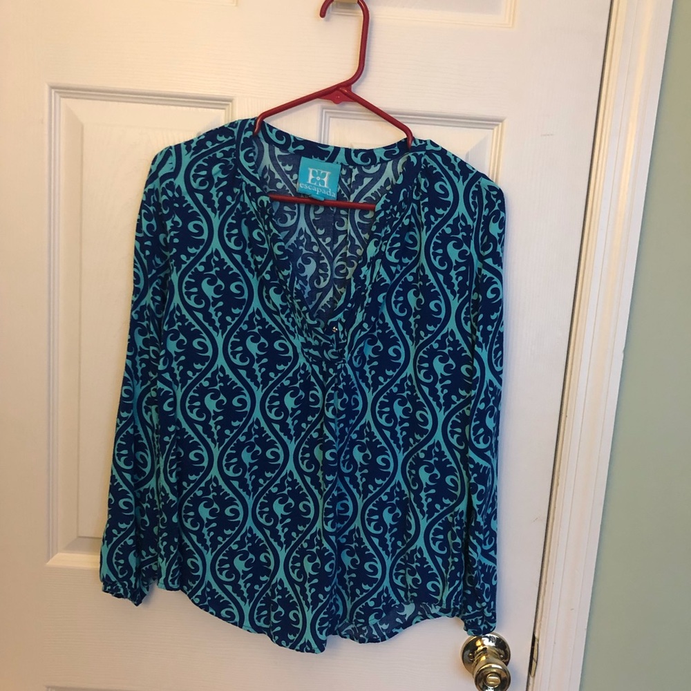 EUC Small Escapada Green/Blue Shirt